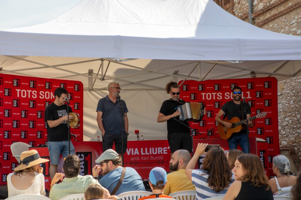 Presentació temporada Castells a RAC1
